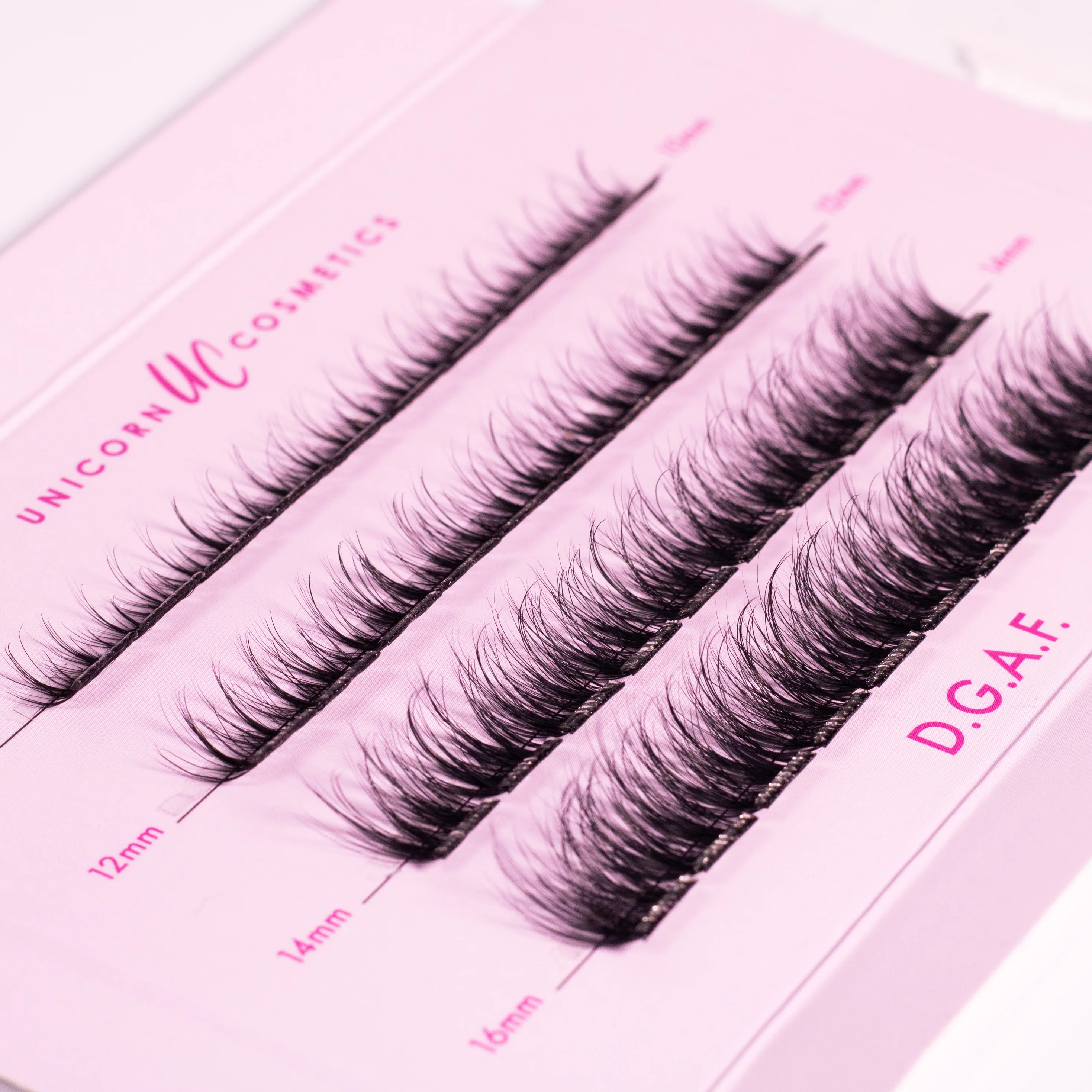 D.G.A.F Super Pre-Glued Lashes + Remover Duo - Image 6